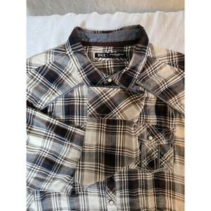 BKE Men's Size Large Purple And White Plaid Long Sleeves Pearl Snaps Cotton/Poly